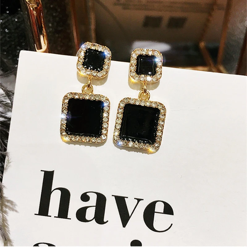 2020New Design Blue Black Gold Color Square Earrings for Women Geometric Dangle Big Statement Earrings Trendy Boho Jewelry
2020New Design Blue Black Gold Color Square Earrings for Women Geometric Dangle Big Statement Earrings Trendy Boho Jewelry