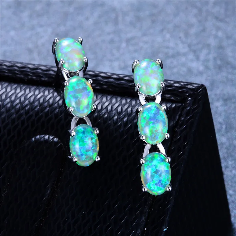 Classic Female Oval Stone Stud Earrings Vintage Silver Color Wedding Earrings For Women Boho White Green Blue Fire Opal Earrings
Classic Female Oval Stone Stud Earrings Vintage Silver Color Wedding Earrings For Women Boho White Green Blue Fire Opal Earrings