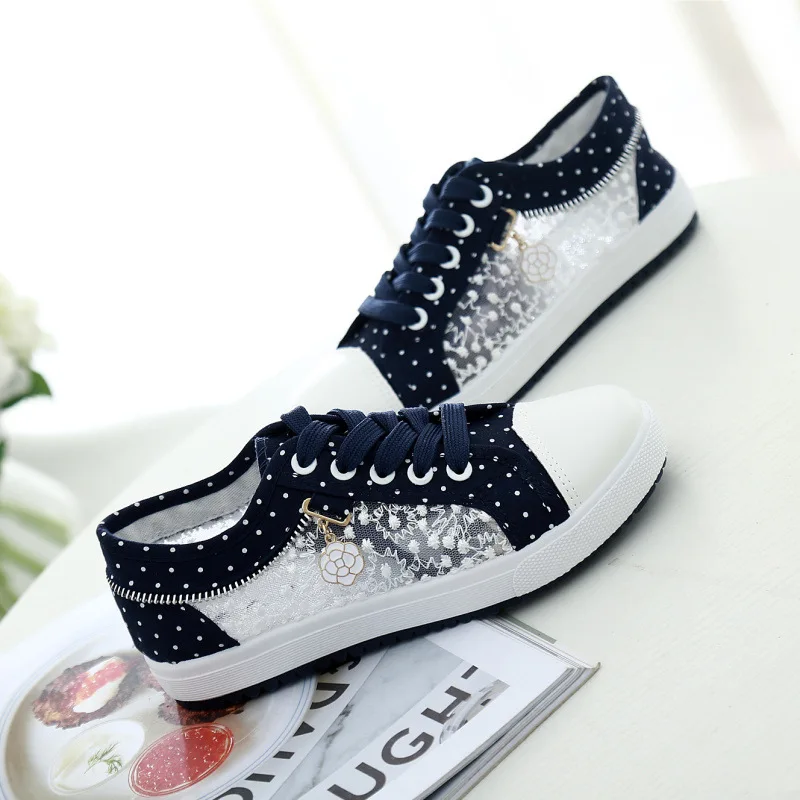 2022 Women's Casual Shoes Summer Fashion Low Top Women's Sneakers Hollow Out Breathable Mesh Low Female Casual Canvas Shoes 
2022 Women's Casual Shoes Summer Fashion Low Top Women's Sneakers Hollow Out Breathable Mesh Low Female Casual Canvas Shoes