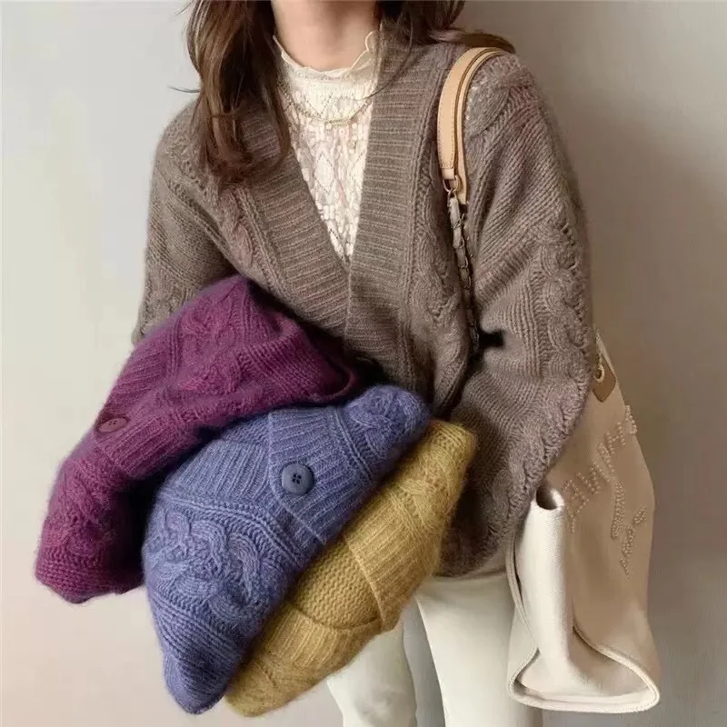 MOSTSUIT Vintage Twisted Knitted V-neck Cardigan Sweater Women Full Sleeve Loose Solid Knitted Jacket Autumn Female Jumpers Tops
MOSTSUIT Vintage Twisted Knitted V-neck Cardigan Sweater Women Full Sleeve Loose Solid Knitted Jacket Autumn Female Jumpers Tops