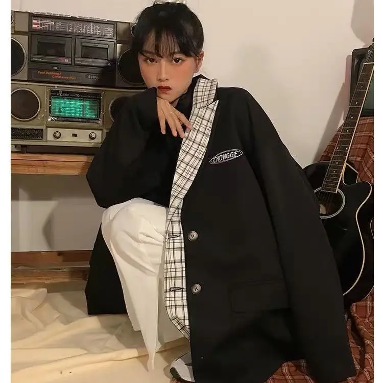 Suit jacket women's autumn new Korean version of loose temperament foreign style Joker mosaic plaid long sleeve shirt
Suit jacket women's autumn new Korean version of loose temperament foreign style Joker mosaic plaid long sleeve shirt