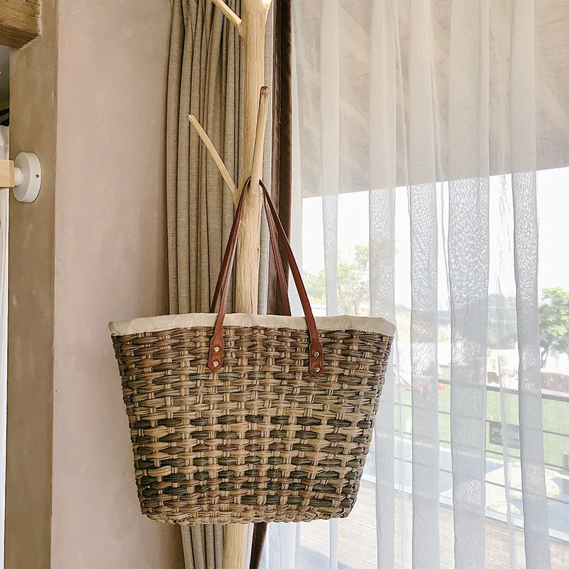 Summer Casual straw bag tote natural wicker bags women large capacity beach braided handbag handmade woven rattan bags Tote 
Summer Casual straw bag tote natural wicker bags women large capacity beach braided handbag handmade woven rattan bags Tote