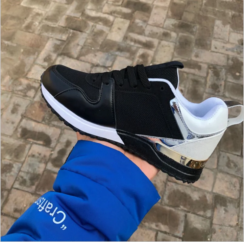 New Fashion Women's Sneakers Leopard Print Leather Thick Bottom Increased Sneakers Casual Comfortable Sports Shoes For Ladies
New Fashion Women's Sneakers Leopard Print Leather Thick Bottom Increased Sneakers Casual Comfortable Sports Shoes For Ladies