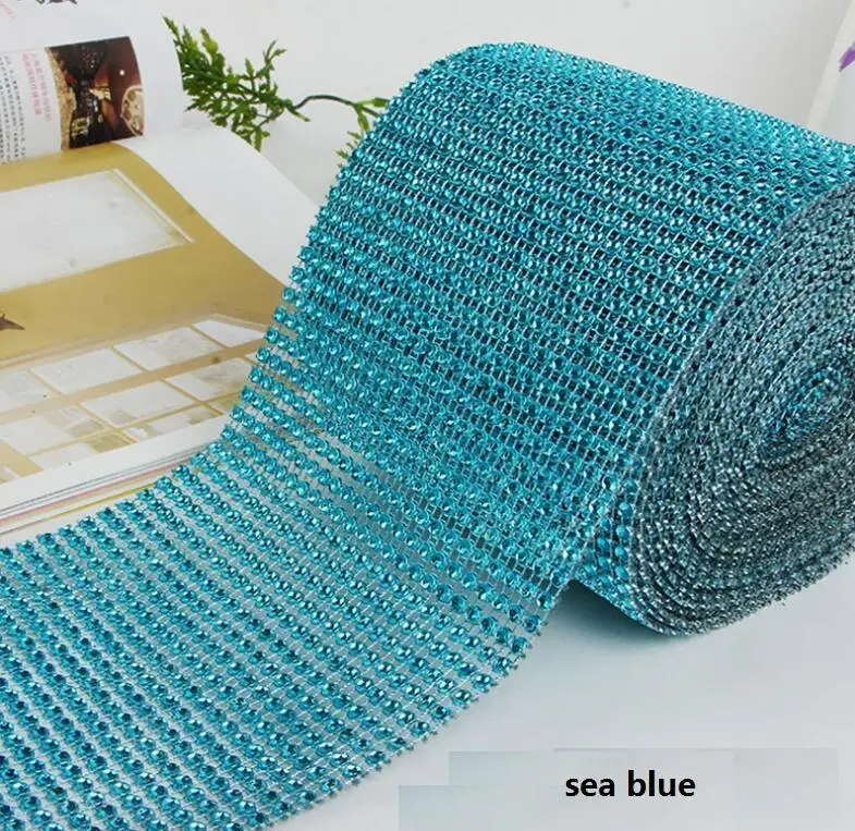 10yard/roll 4.75" 24 Rows manmade Diamond Mesh yards wrap Rhinestone Ribbon Crystal trim Wrap sparkle bling ribbon Wedding Decor
10yard/roll 4.75" 24 Rows manmade Diamond Mesh yards wrap Rhinestone Ribbon Crystal trim Wrap sparkle bling ribbon Wedding Decor