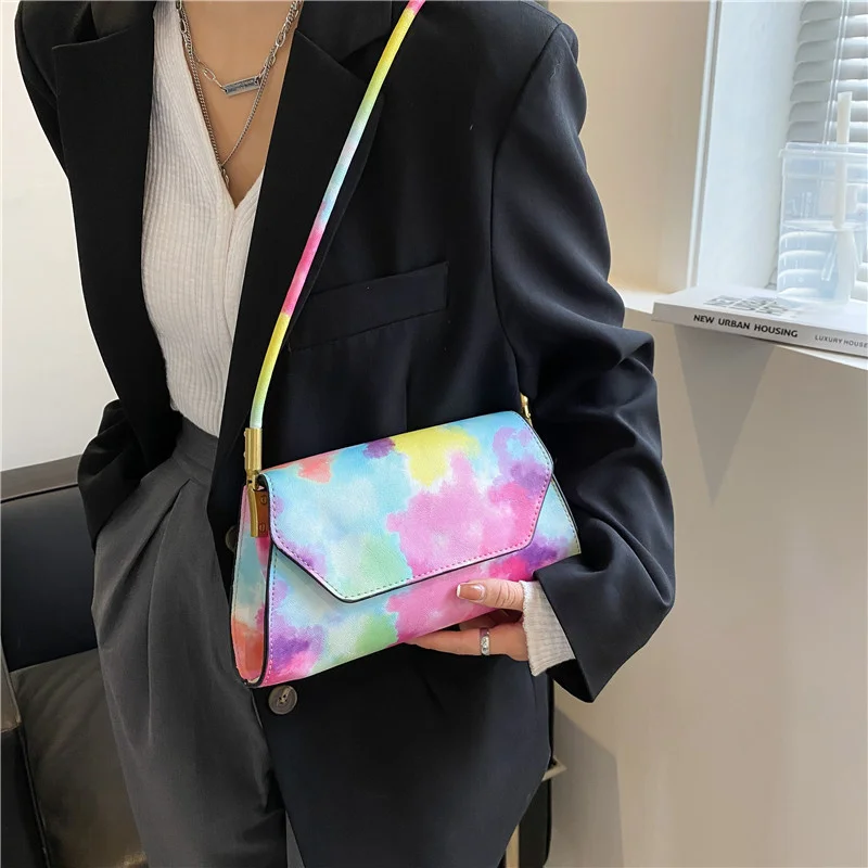 Bag Women's New Early Autumn Japanese and Korean Fashion Halo Dye Gradient Single Shoulder Bag Fashion Personality Trend Single
Bag Women's New Early Autumn Japanese and Korean Fashion Halo Dye Gradient Single Shoulder Bag Fashion Personality Trend Single