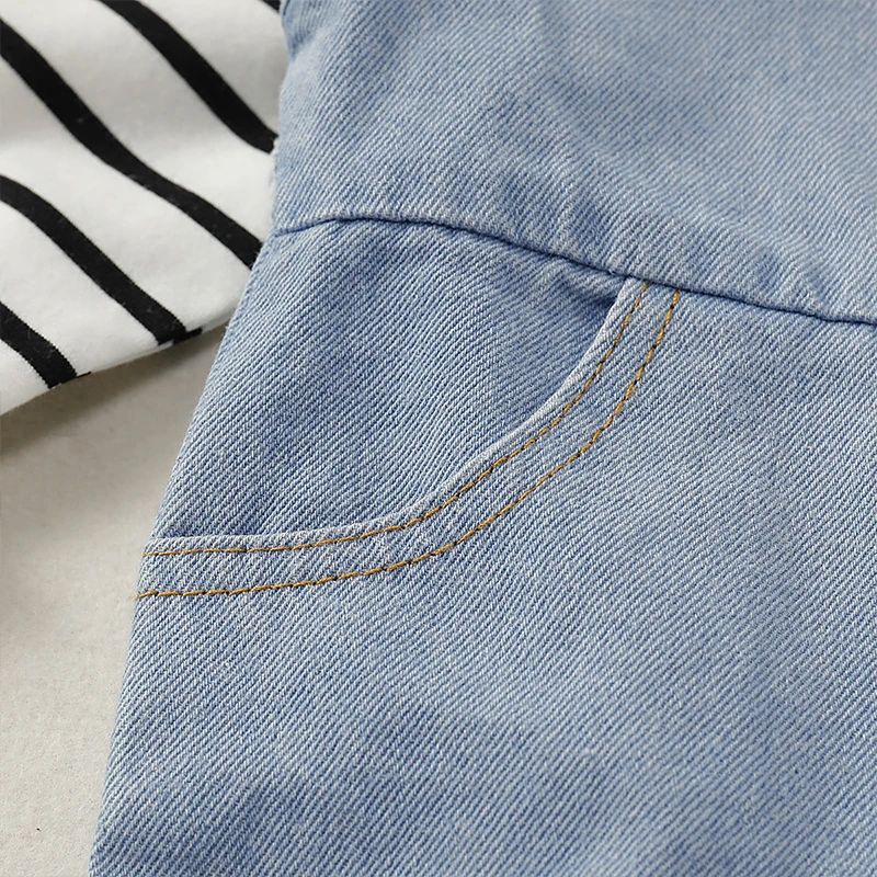 2021 Autumn and Winter Baby Suit Girls' Long Sleeve Striped Top and Denim Halter Jeans Costume for 2Pcs Sets Letter
2021 Autumn and Winter Baby Suit Girls' Long Sleeve Striped Top and Denim Halter Jeans Costume for 2Pcs Sets Letter