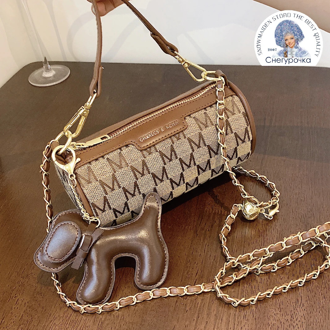 2021 Summer New Ladies Shoulder Bag Brown White Pink Portable Mini Shoulder Bag Classic Fashion Luxury Design Messenger Bag
2021 Summer New Ladies Shoulder Bag Brown White Pink Portable Mini Shoulder Bag Classic Fashion Luxury Design Messenger Bag