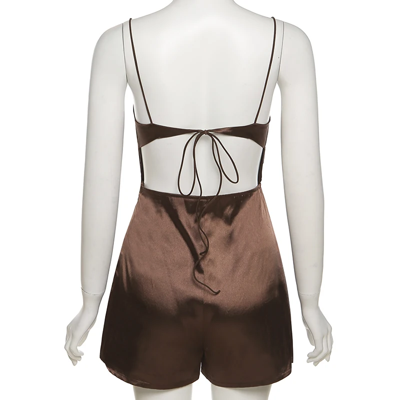 AIIOU 2021 Summer Y2K Sexy Backless Sling Rompers Women Comfortable Breathable Streetwear Fashion Lady Loose Casual Playsuits
AIIOU 2021 Summer Y2K Sexy Backless Sling Rompers Women Comfortable Breathable Streetwear Fashion Lady Loose Casual Playsuits