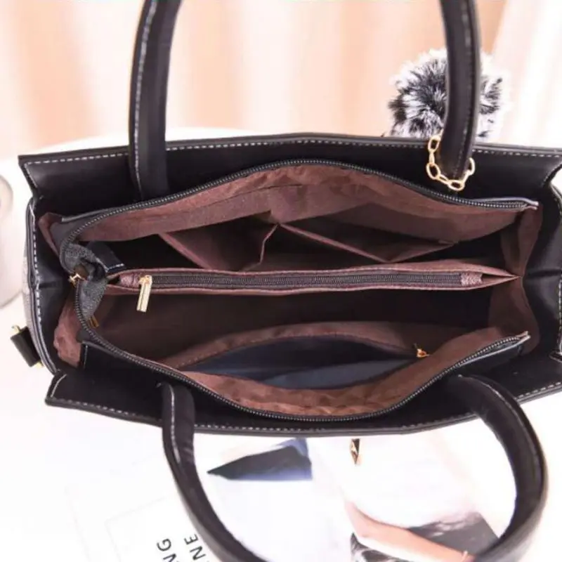 2020 women handbags famous fashion brands women bags purse messenger shoulder bag high quality Ladies feminina luxury pouch
2020 women handbags famous fashion brands women bags purse messenger shoulder bag high quality Ladies feminina luxury pouch