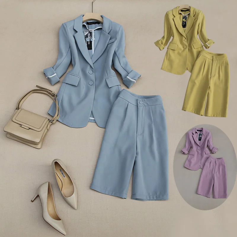Fashion temperament women's suit suits, ladies chic small suit jacket, retro slim high waist five-point pants two-piece trend
Fashion temperament women's suit suits, ladies chic small suit jacket, retro slim high waist five-point pants two-piece trend