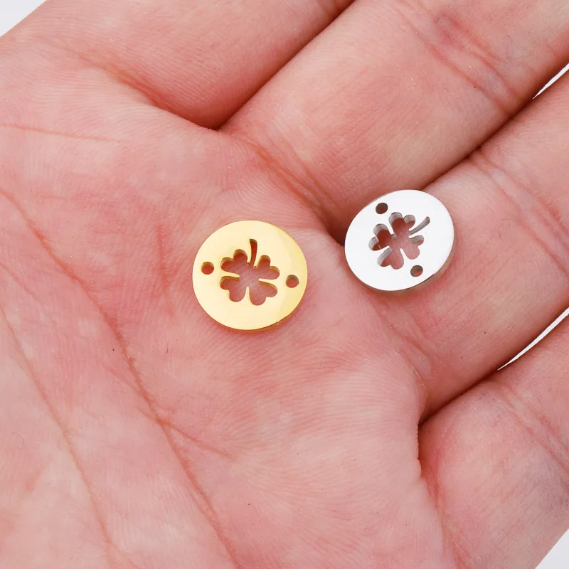 100% Stainless Steel Hollow Four-leaf Clover Two-hole Pendant Mirror Polish Clover For Jewelry Making
100% Stainless Steel Hollow Four-leaf Clover Two-hole Pendant Mirror Polish Clover For Jewelry Making