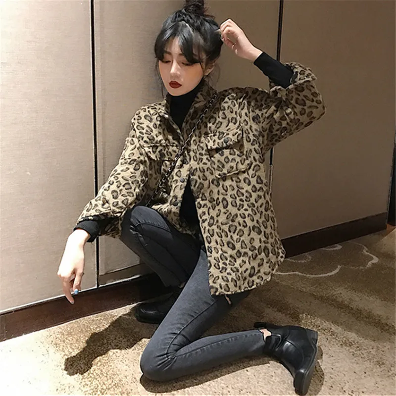 Leopard Print Shirt Jacket Women Pocket Lapel Long Sleeve Fashion Autumn Winter Warm Shirts Coat Loose Womens tops and Blouses
Leopard Print Shirt Jacket Women Pocket Lapel Long Sleeve Fashion Autumn Winter Warm Shirts Coat Loose Womens tops and Blouses
