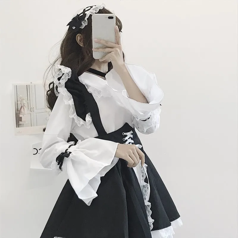 New Black and white gothic style maid costume Lolita dress cute Japanese costume Westidos de fiesta de noc party dress vestidos
New Black and white gothic style maid costume Lolita dress cute Japanese costume Westidos de fiesta de noc party dress vestidos