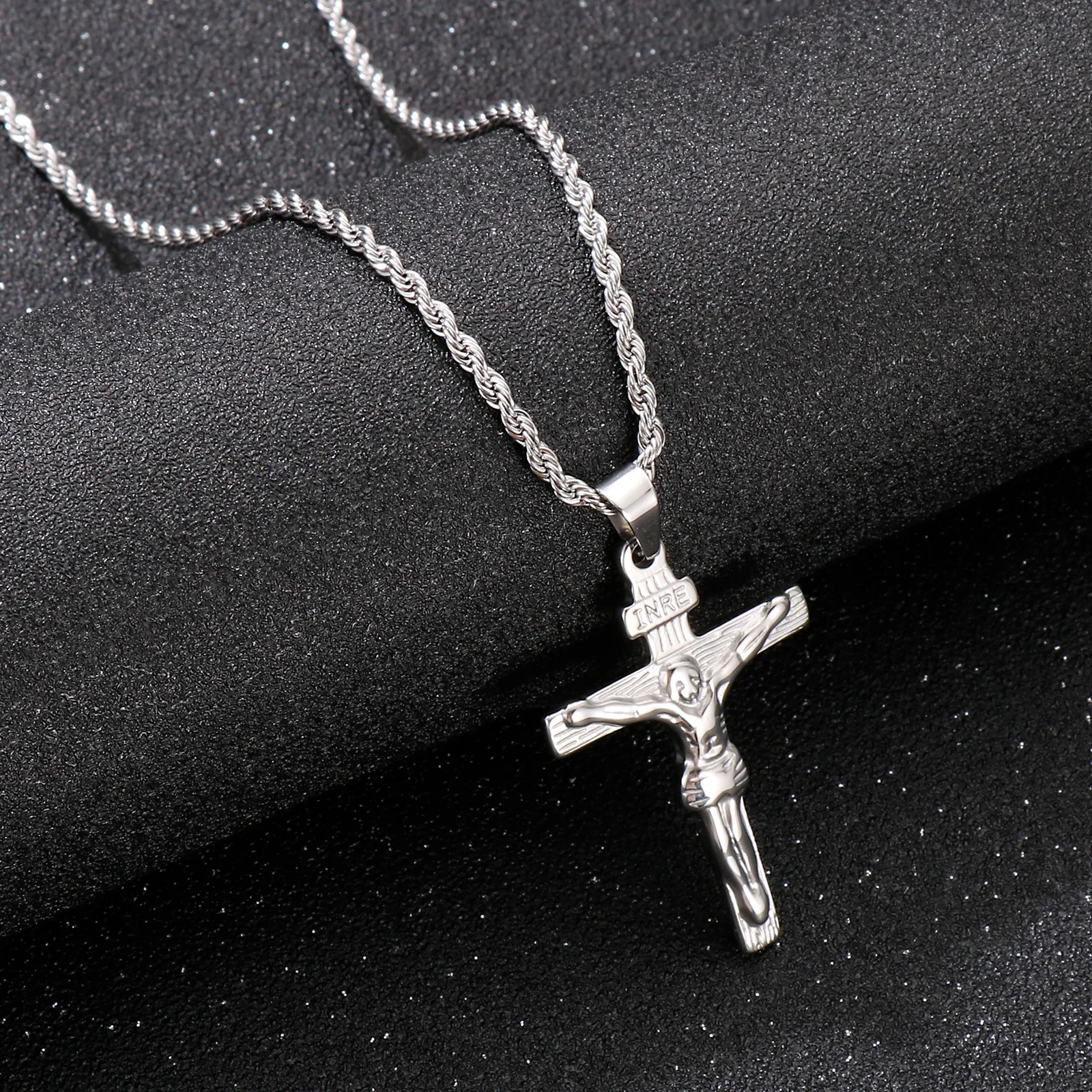 HaoYi Jesus Redemption Cross Pendant Necklace Men's Tricolor Stainless Steel Punk Jewelry
HaoYi Jesus Redemption Cross Pendant Necklace Men's Tricolor Stainless Steel Punk Jewelry