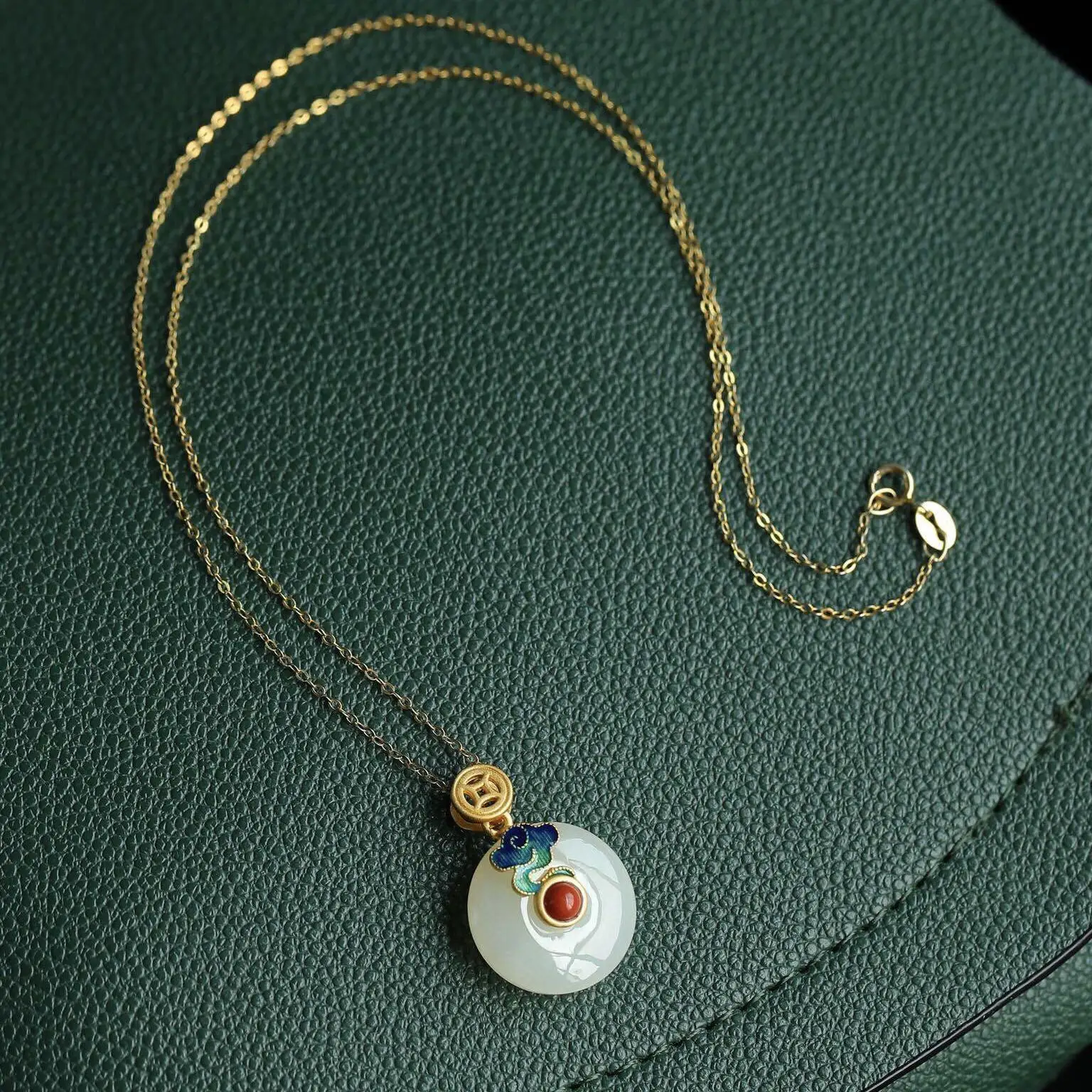 Original Craft Hetian Jade Sterling Silver Gilding Burning Blue Auspicious Cloud Inlaid Natural Hetian Jade Safety Buckle Pendan
Original Craft Hetian Jade Sterling Silver Gilding Burning Blue Auspicious Cloud Inlaid Natural Hetian Jade Safety Buckle Pendan