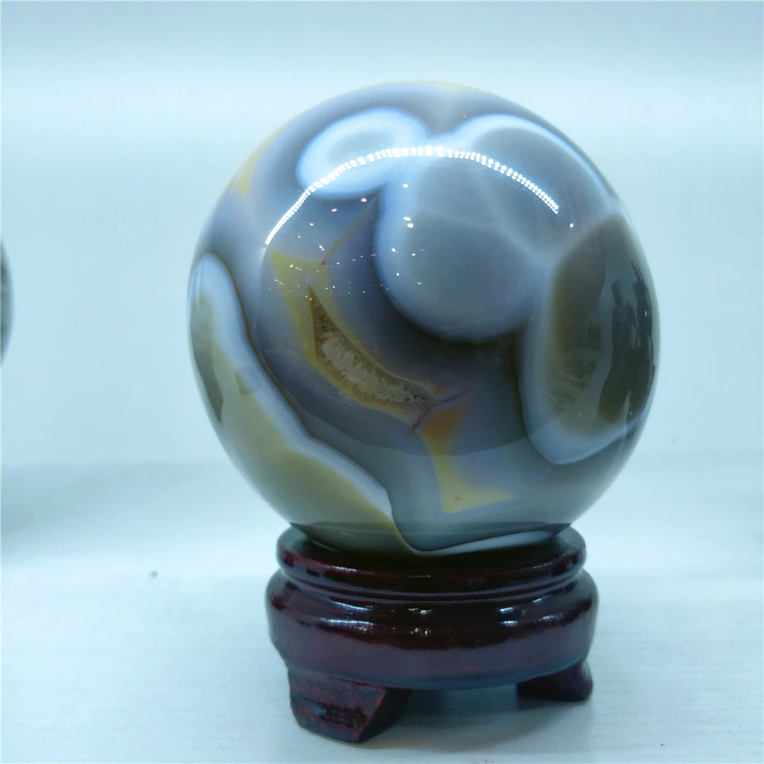 Natural Agate Geode Crystal Tooth Mouth Laugh Ornament Ball Aesthetic Living Room Decorate Stone Sphere Reiki Mineral Collection
Natural Agate Geode Crystal Tooth Mouth Laugh Ornament Ball Aesthetic Living Room Decorate Stone Sphere Reiki Mineral Collection