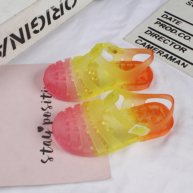 New Summer Girl's Roma Sandals Children's Colorful Fashion Soft Shoes Kids Rainbow Color Jelly Beach Shoes Cheaper Toddler SO061
New Summer Girl's Roma Sandals Children's Colorful Fashion Soft Shoes Kids Rainbow Color Jelly Beach Shoes Cheaper Toddler SO061