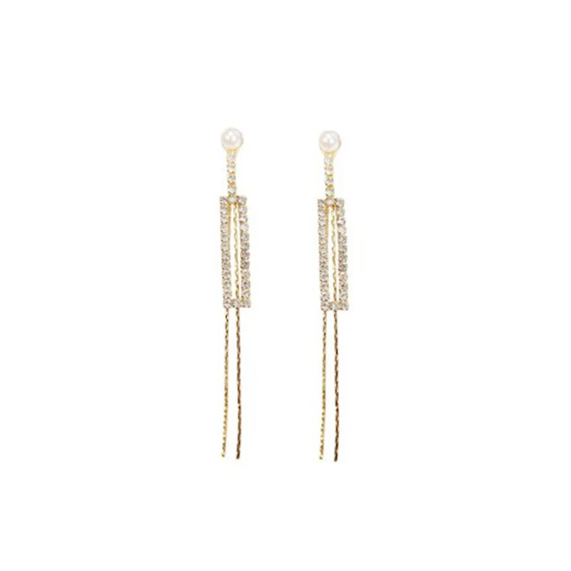 Long Claw Chain Metal Earrings Earrings Personality Fashion Pearl Tassel Drop Earrings for Women 2020 Korean Fashion Wholesale
Long Claw Chain Metal Earrings Earrings Personality Fashion Pearl Tassel Drop Earrings for Women 2020 Korean Fashion Wholesale