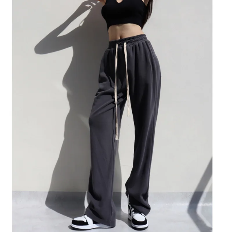 High Waist Drawstring Women Sweatpants 2021 Straight Loose Casual Sport Sweatpants Solid Color Casual Trousers
High Waist Drawstring Women Sweatpants 2021 Straight Loose Casual Sport Sweatpants Solid Color Casual Trousers