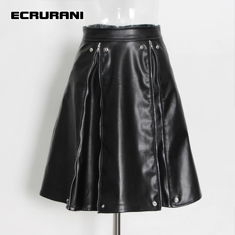 ECRURANI черная элегантная мини-юбка для женщин с высокой талией пэчворк на молнии ПУ однотонные юбки женские 2021 Летняя мода новая одежда
ECRURANI черная элегантная мини-юбка для женщин с высокой талией пэчворк на молнии ПУ однотонные юбки женские 2021 Летняя мода новая одежда