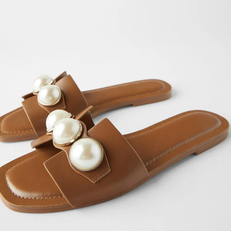 Zar a Woman 2021 Flat Shoes Spring Summer New Sexy Pearl Fashion Square Toe Flat-Heeled Beach Sandals For Women Plus Size 35-40
Zar a Woman 2021 Flat Shoes Spring Summer New Sexy Pearl Fashion Square Toe Flat-Heeled Beach Sandals For Women Plus Size 35-40