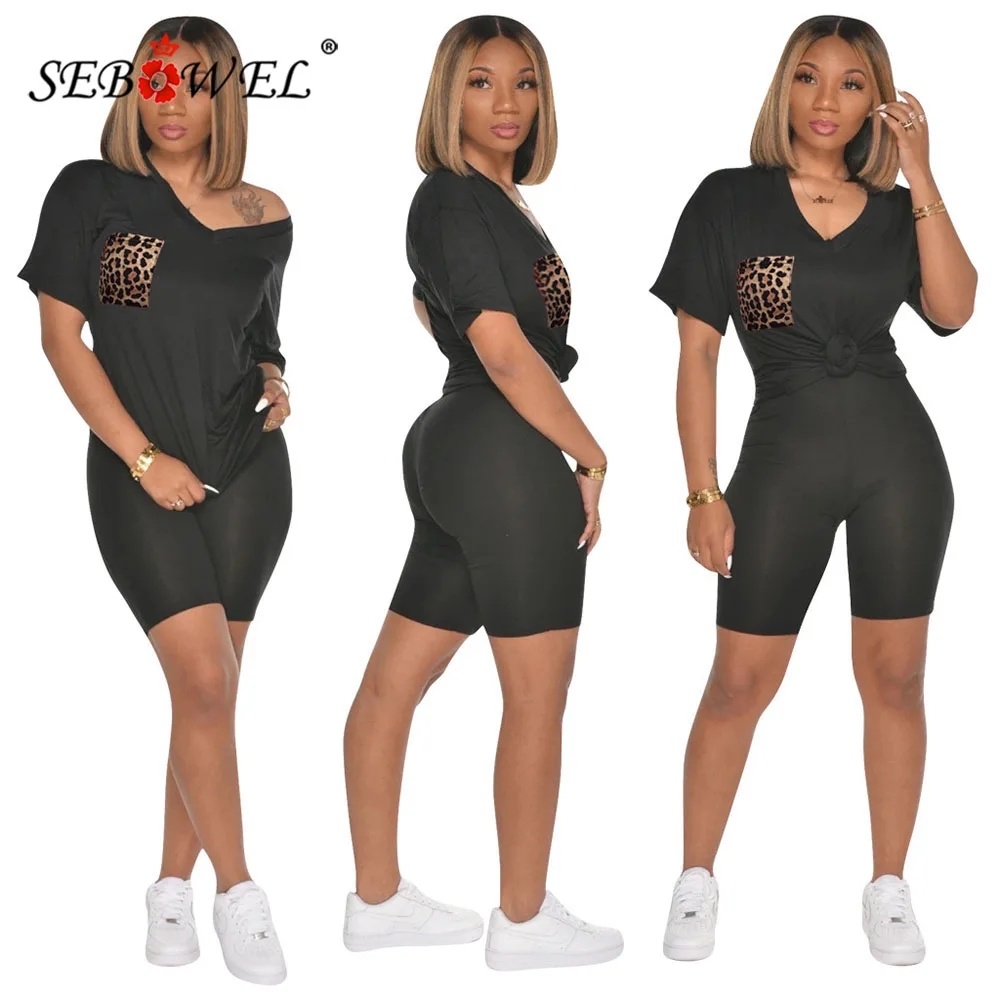 SEBOWEL 2020 Summer Woman's Casual V-neck Short Sleeve + Shorts Sport Two Piece Sets Female Leopard Pocket Stitching Outfits
SEBOWEL 2020 Summer Woman's Casual V-neck Short Sleeve + Shorts Sport Two Piece Sets Female Leopard Pocket Stitching Outfits