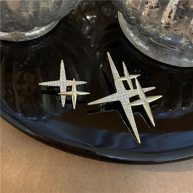 Fashion Star Brooch Pin Rhinestone Female Metal Badge Pins Korean Suit Lapel Pins Brooches Jewelry Women Men Accessories Hat Pin
Fashion Star Brooch Pin Rhinestone Female Metal Badge Pins Korean Suit Lapel Pins Brooches Jewelry Women Men Accessories Hat Pin
