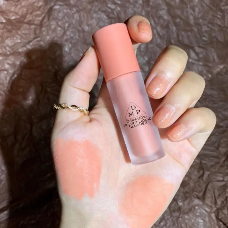 Face Liquid Blusher Contour Makeup Long-lasting Matte Make Up Natural Cheek Contour Blush Brightens Face Cheek Makeup Blush NEW
Face Liquid Blusher Contour Makeup Long-lasting Matte Make Up Natural Cheek Contour Blush Brightens Face Cheek Makeup Blush NEW