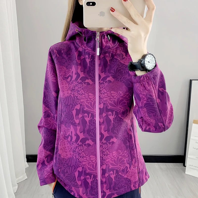 Middle-aged and Elderly Plus Velvet Jacket Female Mothers Wear Autumn and Winter Windproof and Warm Soft Shell Jackets Outdoor H
Middle-aged and Elderly Plus Velvet Jacket Female Mothers Wear Autumn and Winter Windproof and Warm Soft Shell Jackets Outdoor H