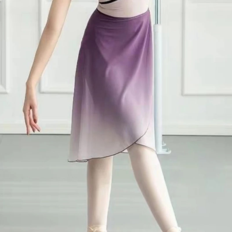 Gradient Color Dance Skirts Mesh Yarn One Piece Elegant Women Temperament Ballet Modern Stage Performance Clothes Bottoms 2021
Gradient Color Dance Skirts Mesh Yarn One Piece Elegant Women Temperament Ballet Modern Stage Performance Clothes Bottoms 2021