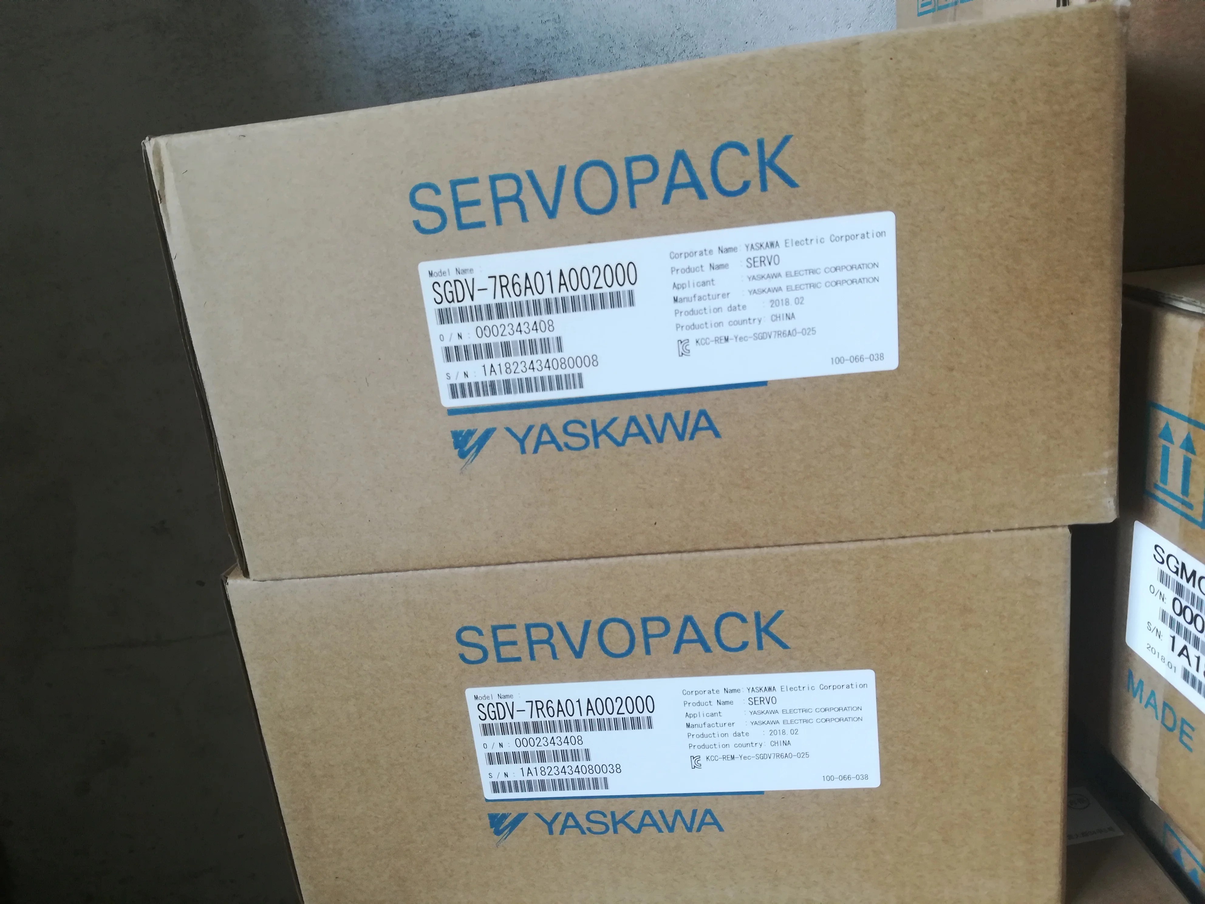 Original Yaskawa sgdv-7r6a01a002000, stock in stock, low price promotion, welcome inquiry
Original Yaskawa sgdv-7r6a01a002000, stock in stock, low price promotion, welcome inquiry