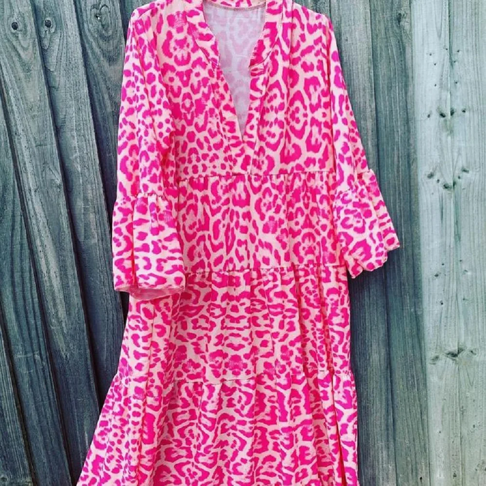 2021 Summer Ladies Leopard Print V-Neck Loose Woman Dress Vestidos De Mujer Cotton Polyester Ankle-Length Streetwear
2021 Summer Ladies Leopard Print V-Neck Loose Woman Dress Vestidos De Mujer Cotton Polyester Ankle-Length Streetwear