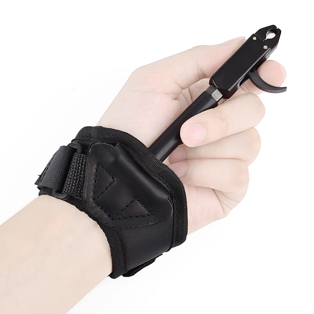 1pc Compound Bow Caliper Release Aids Shooting Trigger Buckle Wrist Strap Archery Bow Outdoor Sport High quality Hot
1pc Compound Bow Caliper Release Aids Shooting Trigger Buckle Wrist Strap Archery Bow Outdoor Sport High quality Hot