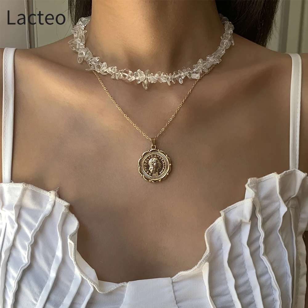 Lacteo Vintage Carved Coin Virgin Mary Statue Pendant Necklace For Women Fashion Trendy Natural Stone Clavicle Chain Necklace
Lacteo Vintage Carved Coin Virgin Mary Statue Pendant Necklace For Women Fashion Trendy Natural Stone Clavicle Chain Necklace
