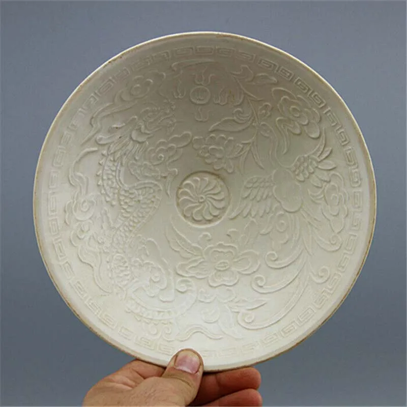 1 Pcs Chinese Style White/Light Green/Red/Black/Blue Glaze Porcelain Carved Dragon Phoenix Bowl 7.87"
1 Pcs Chinese Style White/Light Green/Red/Black/Blue Glaze Porcelain Carved Dragon Phoenix Bowl 7.87"