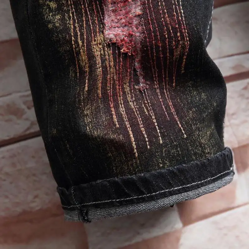 Summer Straight Denim Shorts Men Casual Fashion Hhole Painted Shorts Men Cotton Large Size Slim Fit Knee Length Denim Shorts
Summer Straight Denim Shorts Men Casual Fashion Hhole Painted Shorts Men Cotton Large Size Slim Fit Knee Length Denim Shorts