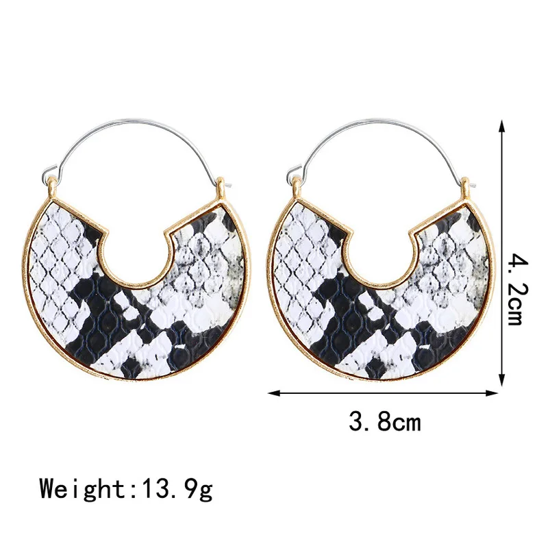 Vintage Leather Round Drop Earrings for Women Geometric U Shape Gold Snake Leopard Metal Dangle Earrings 2020 Fashion Jewelry
Vintage Leather Round Drop Earrings for Women Geometric U Shape Gold Snake Leopard Metal Dangle Earrings 2020 Fashion Jewelry