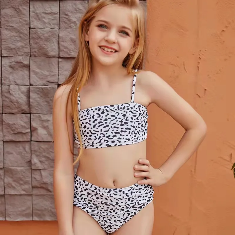 Leopard Bikini Girls Dot Printing Split Type Swimsuit Sling Children's Swimwear High Elasticity Kids Sports Beachwear New 2021
Leopard Bikini Girls Dot Printing Split Type Swimsuit Sling Children's Swimwear High Elasticity Kids Sports Beachwear New 2021