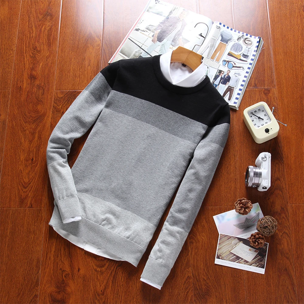 2020 Fashion Brand Splice Stripe Cotton Thin Men Pullover Sweaters Casual Crocheted Striped Knitted Sweater Men Pullover Clothes 
2020 Fashion Brand Splice Stripe Cotton Thin Men Pullover Sweaters Casual Crocheted Striped Knitted Sweater Men Pullover Clothes