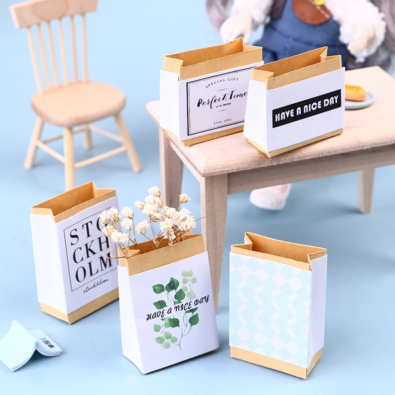 Handmade 1:12 Dollhouse Miniature DIY Doll Deco Fashion Handbag Doll Shopping Bag Eco-friendly Paper Bags Flower Arrangement Bag
Handmade 1:12 Dollhouse Miniature DIY Doll Deco Fashion Handbag Doll Shopping Bag Eco-friendly Paper Bags Flower Arrangement Bag