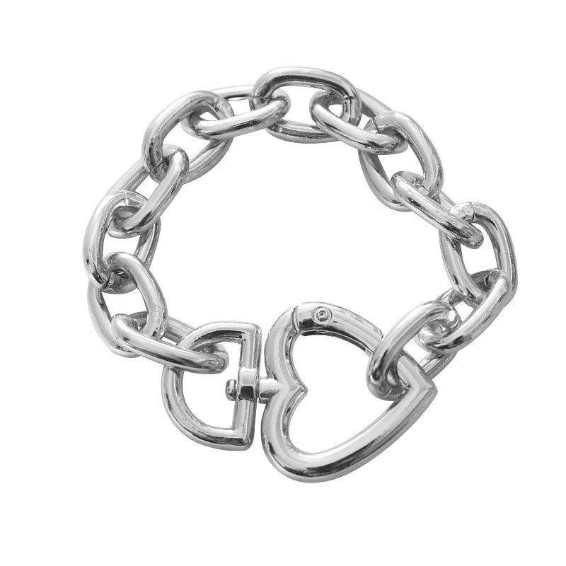 European and American Jewelry, Geometric Metal Exaggerated Love Necklace for Women, Personality Fashion Creative Necklace Choker
European and American Jewelry, Geometric Metal Exaggerated Love Necklace for Women, Personality Fashion Creative Necklace Choker