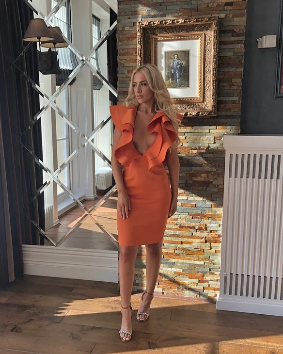 Vestidos Women Sexy Elastic Orange Mini Party Dress 2019 Designer Ruffles Night Club Cotton Dress
Vestidos Women Sexy Elastic Orange Mini Party Dress 2019 Designer Ruffles Night Club Cotton Dress