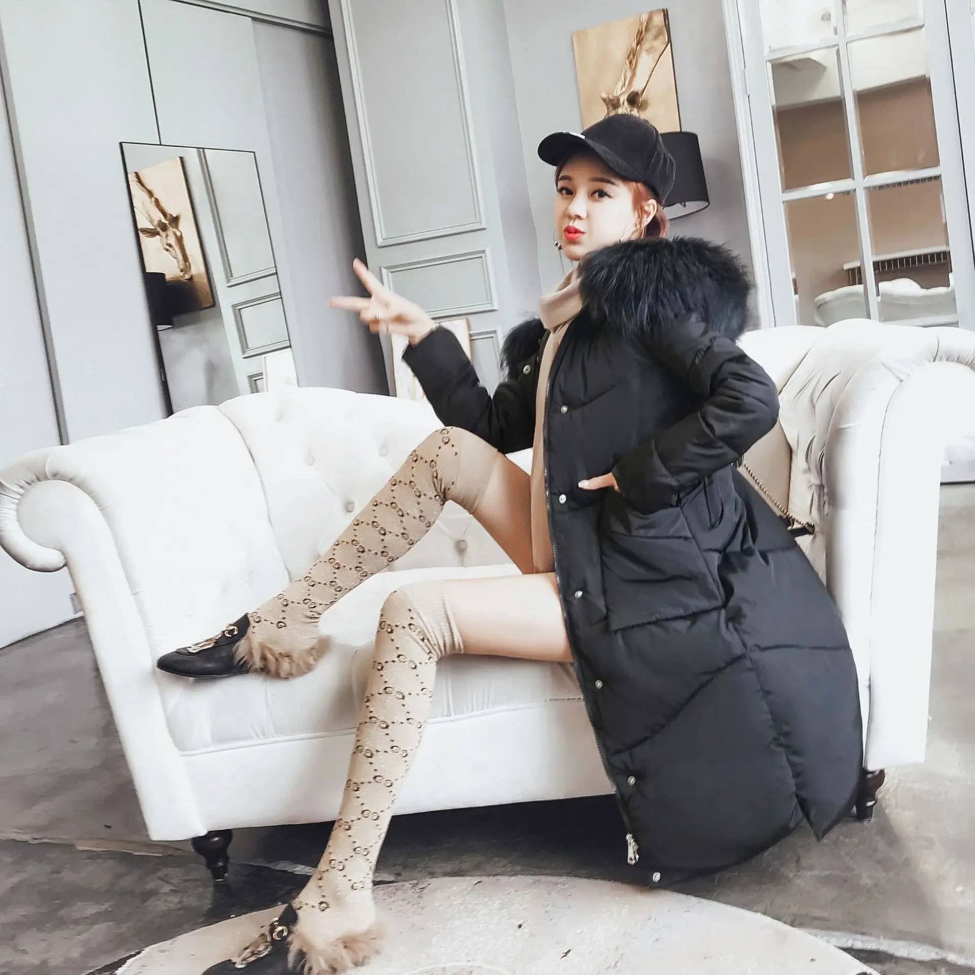 JCHB 2021 Coats Casual Warm Woman Winter and Jacket Fashion Wide-waisted Solid Hooded Pockets Fur Collar Female Padded Jacket Fu
JCHB 2021 Coats Casual Warm Woman Winter and Jacket Fashion Wide-waisted Solid Hooded Pockets Fur Collar Female Padded Jacket Fu