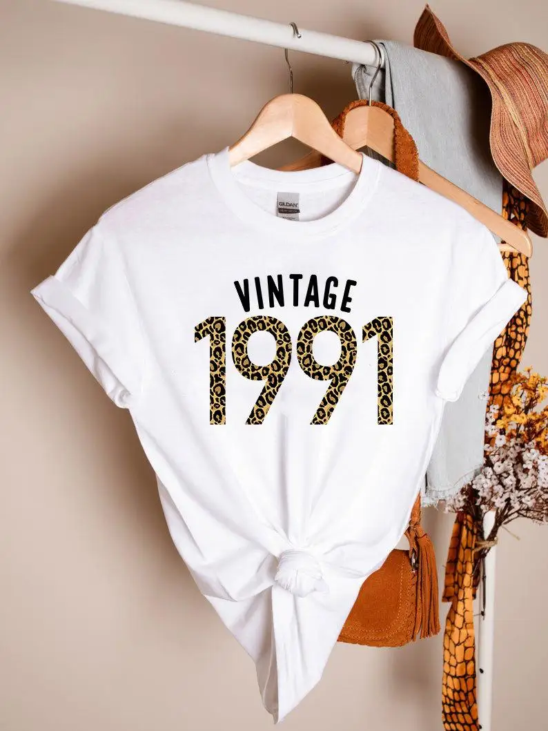 Vintage 1991 30th birthday gift leopard print limited edition T-shirt shirt 100%cotton y2k tops woman tshirts women fashion tops
Vintage 1991 30th birthday gift leopard print limited edition T-shirt shirt 100%cotton y2k tops woman tshirts women fashion tops