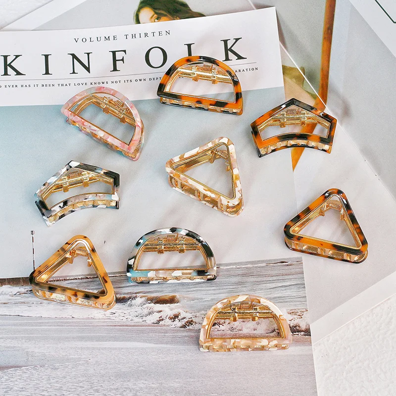 Металлическая шпилька для волос для девушек, леопардовые треугольные заколки для волос для женщин и девочек, шикарная Заколка-краб, треугол...
Металлическая шпилька для волос для девушек, леопардовые треугольные заколки для волос для женщин и девочек, шикарная Заколка-краб, треугол...