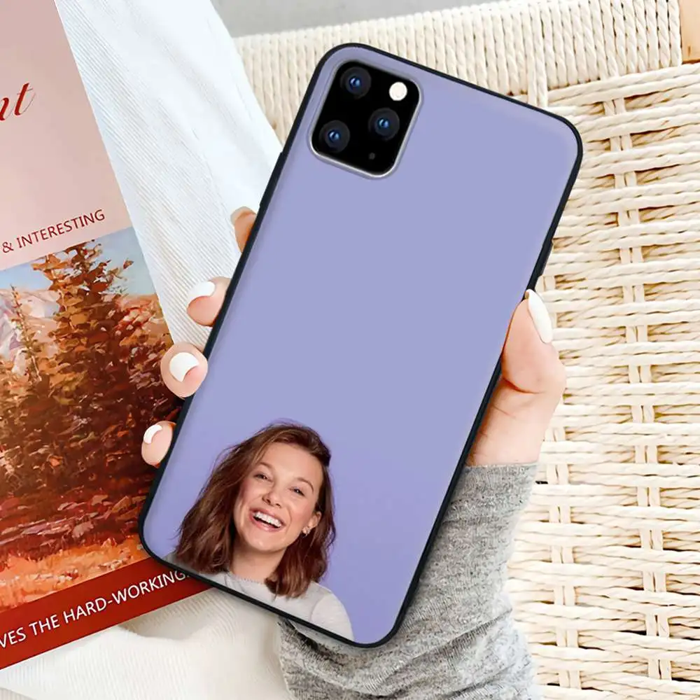 For Girls Actor Millie Bobby Brown Mobile Telephone Case For Samsung Galaxy S20 Ultra S10 Lite 2020 S9 S8 Plus S7 Edge Cover
For Girls Actor Millie Bobby Brown Mobile Telephone Case For Samsung Galaxy S20 Ultra S10 Lite 2020 S9 S8 Plus S7 Edge Cover