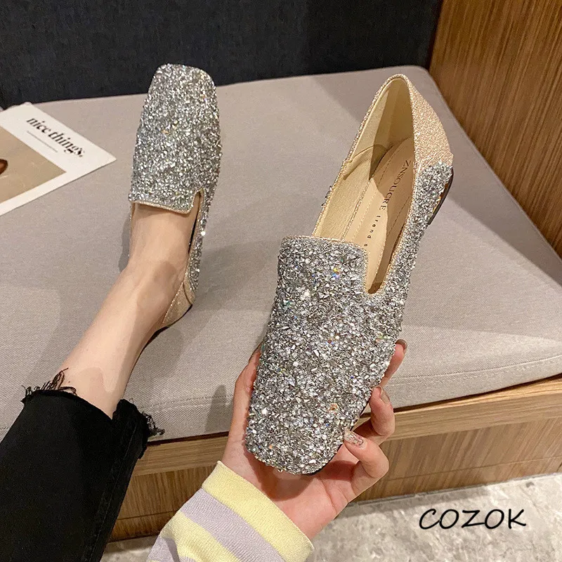 Новинка, женская обувь Bling 2021, Повседневная модная обувь для женщин, роскошная женская обувь со стразами
Новинка, женская обувь Bling 2021, Повседневная модная обувь для женщин, роскошная женская обувь со стразами