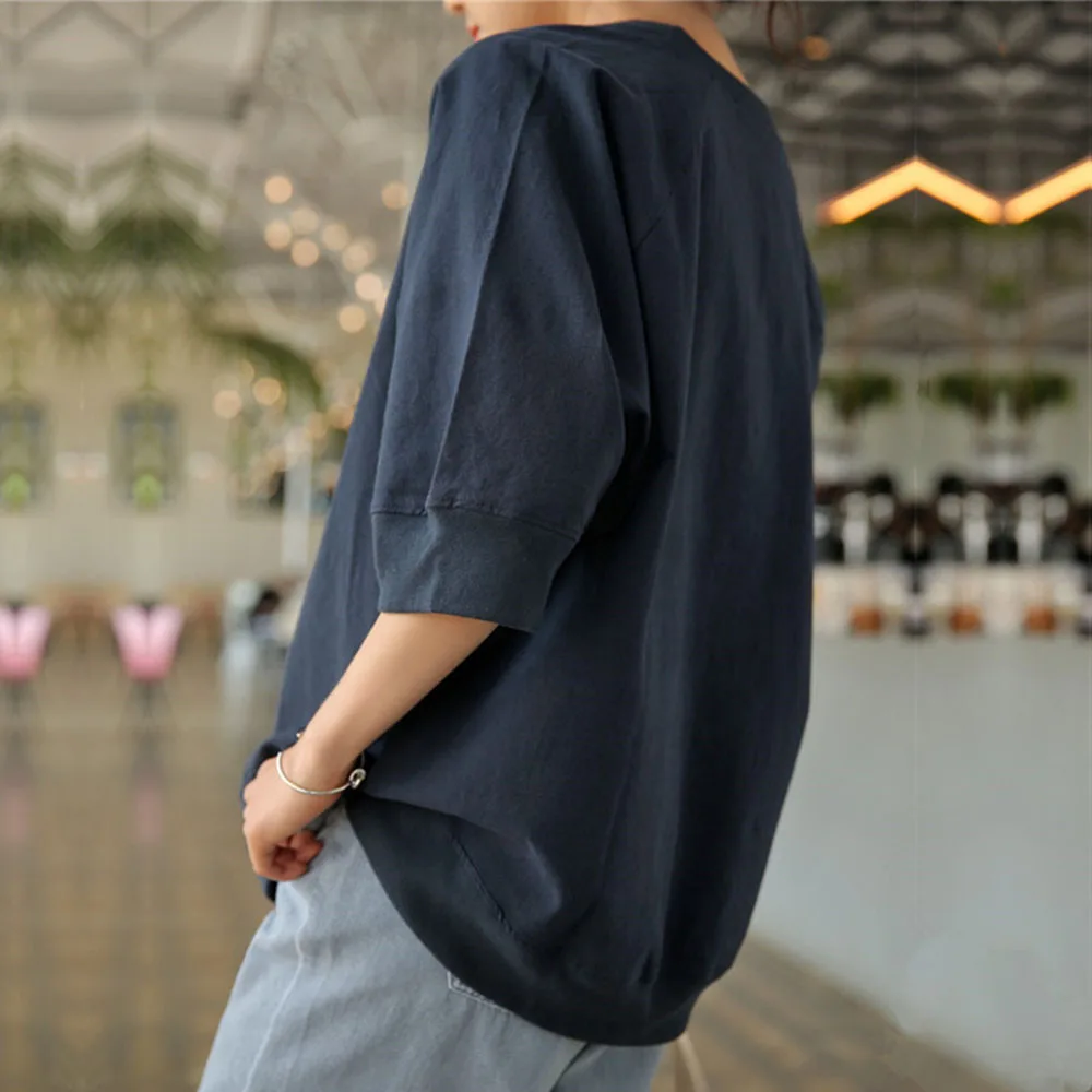 2021 Summer New Round Neck Raglan Sleeves Women's Shirts Solid Color Fashion Japanese Style Loose Casual Simplicity
2021 Summer New Round Neck Raglan Sleeves Women's Shirts Solid Color Fashion Japanese Style Loose Casual Simplicity