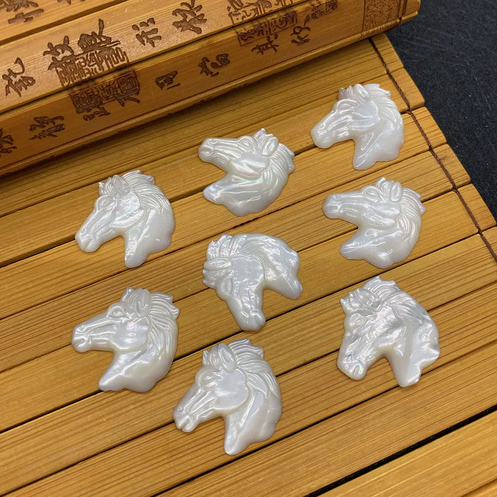 1 Piece of Natural Sea Water Shell Pendant White Horse Head Relief for DIY Fine Jewelry Necklace Brooch Craft Making Accessories
1 Piece of Natural Sea Water Shell Pendant White Horse Head Relief for DIY Fine Jewelry Necklace Brooch Craft Making Accessories