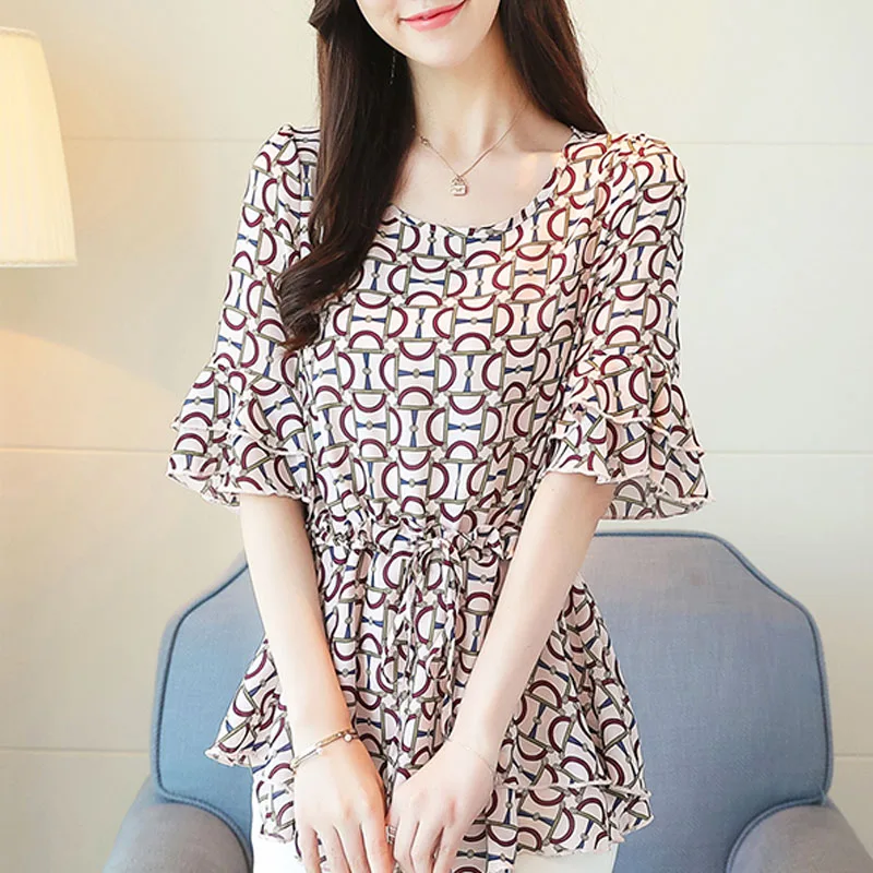 2021 Summer Fashion Women Chiffon Blouses Short Sleeve O-neck Women Clothing Printed Lotus Sleeve Women Tops 5551 50
2021 Summer Fashion Women Chiffon Blouses Short Sleeve O-neck Women Clothing Printed Lotus Sleeve Women Tops 5551 50